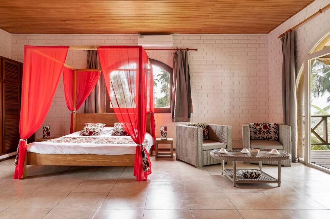 Hotel Coucoue Lodge Mafia Екстериор снимка