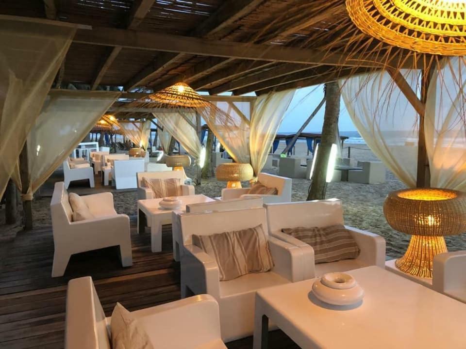 Hotel Coucoue Lodge Mafia Екстериор снимка